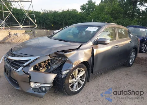 2015 Nissan Altima 2.5 Sv из США, поврежденный, VIN 1N4AL3AP3FC255831